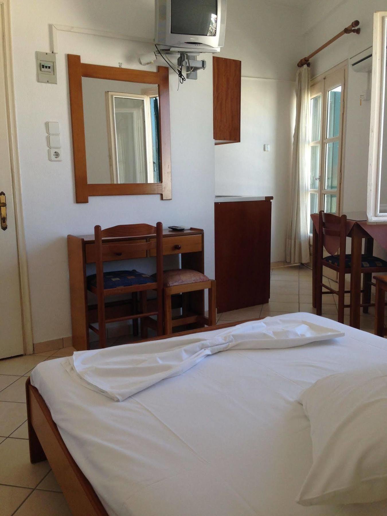 Appartement Lito à Kokkari Extérieur photo