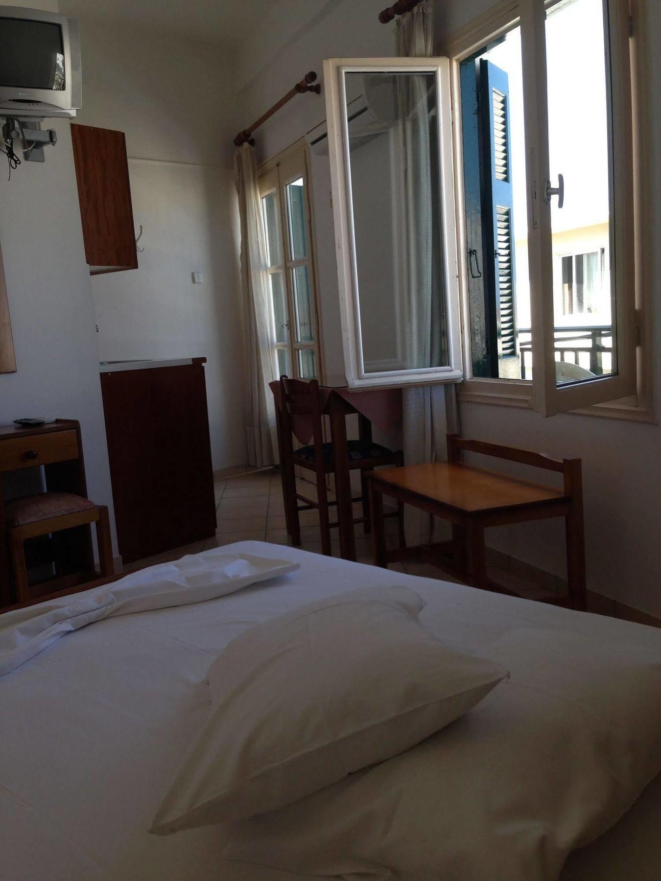 Appartement Lito à Kokkari Extérieur photo